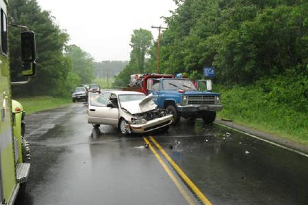 Mast Road Motor Vehicle Accident, Lee NH